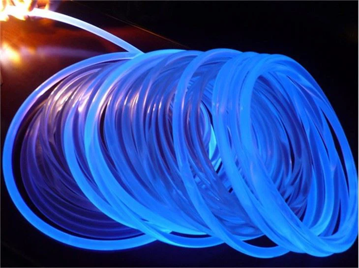 Solid Core With Full Body Emitting Side Glow Optic Fiber